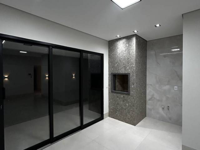 #6 - Casa para Venda em Nova Mutum - MT - 3